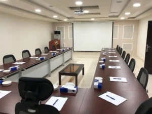 مؤسسة خالد مؤمن للمقاولات والصيانة بالسعودية